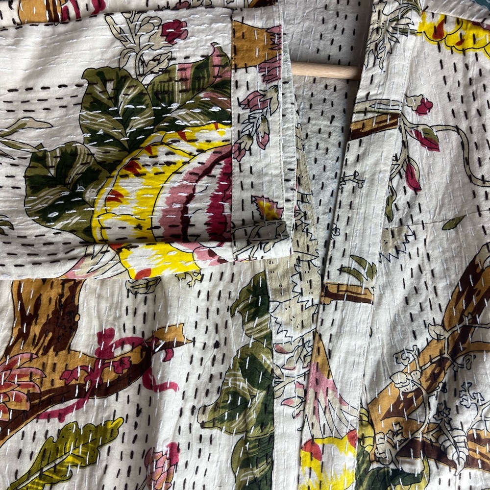 Kantha Robe Jacket Floral Kantha Robe Exotic Lover Warm Gift - Picture 8 of 10